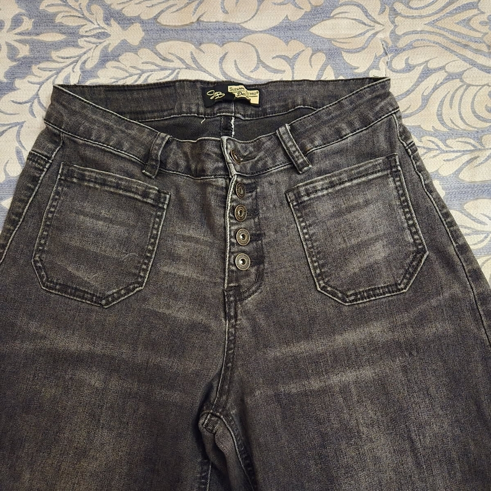 Stylish Gray Wide Leg Jeans